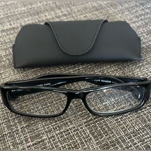 Readers 1.50 Black Frame with Case